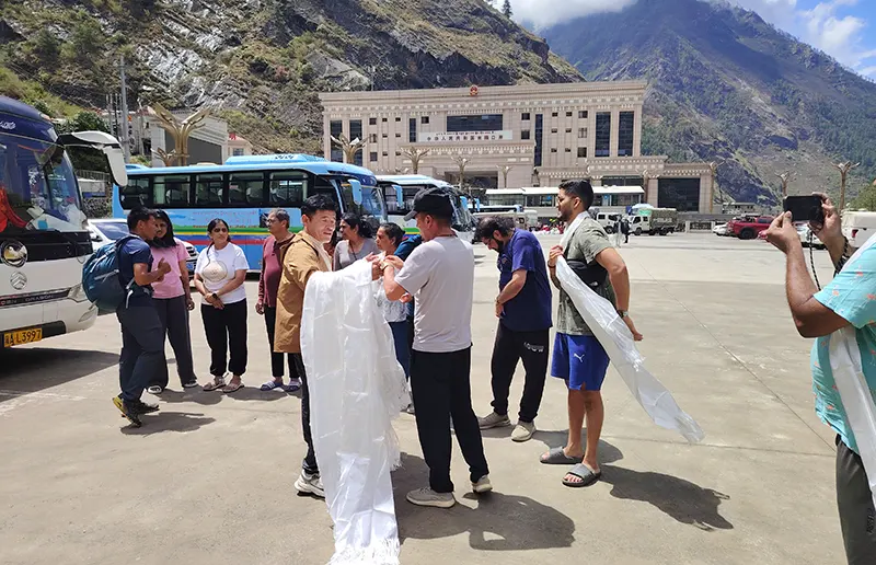Indian Americans to Mount Kailash via Gyirong