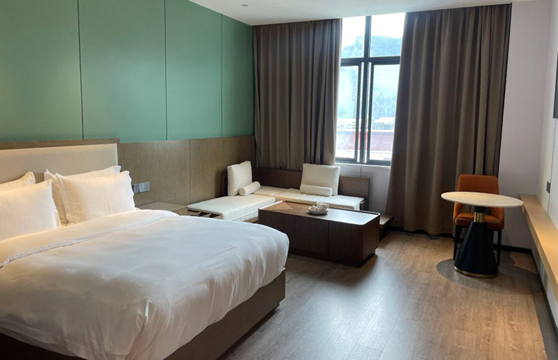 Qomolangzong Hotel