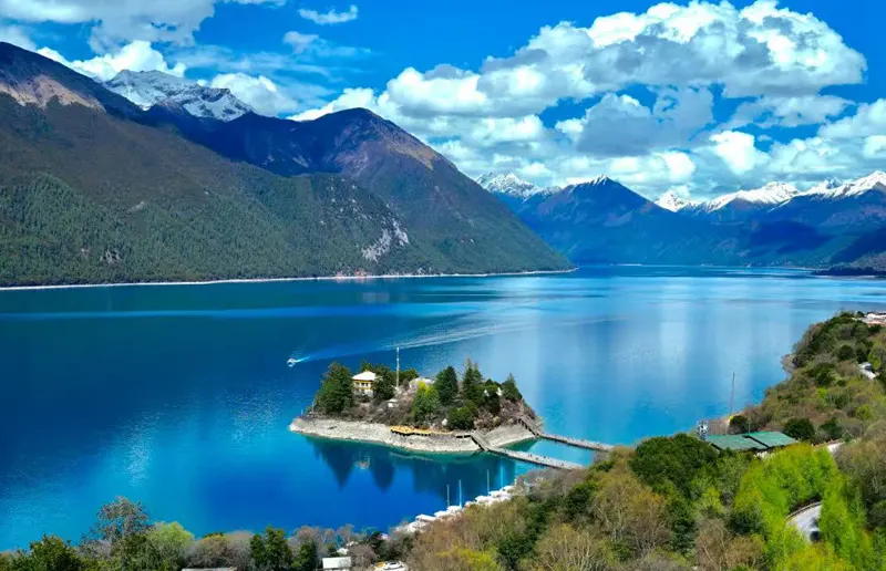 Basum Tso Lake