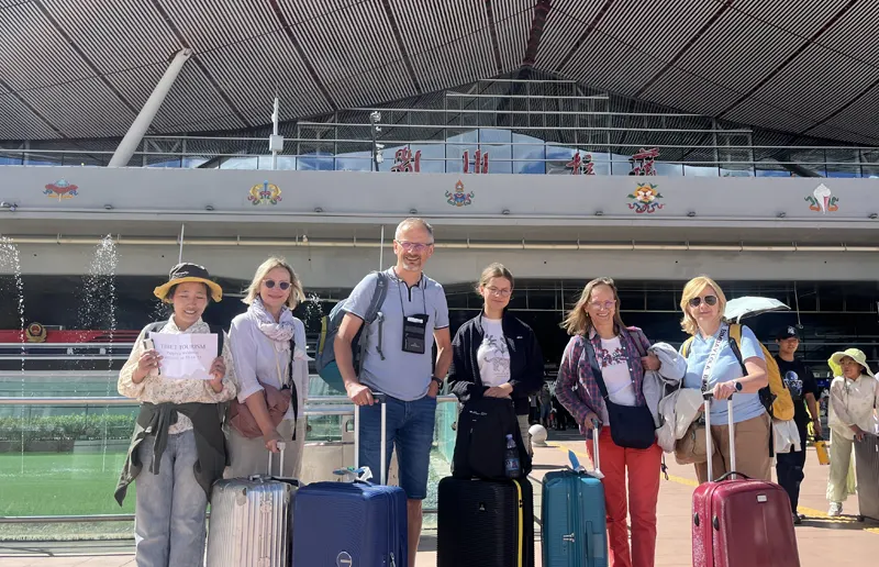 Lhasa to Kathmandu Flight