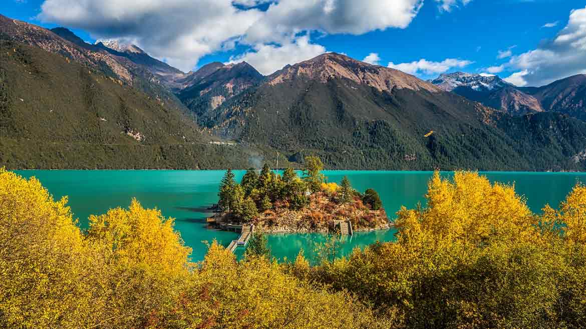 Basumtso Lake