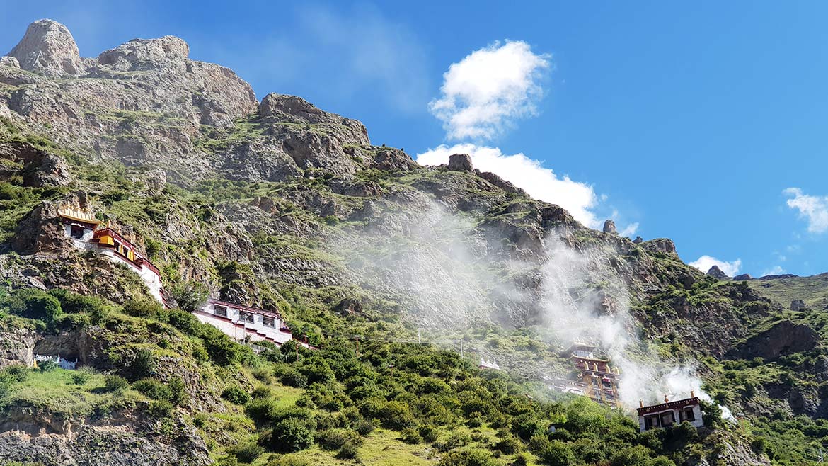 Drak Yerpa Monastery