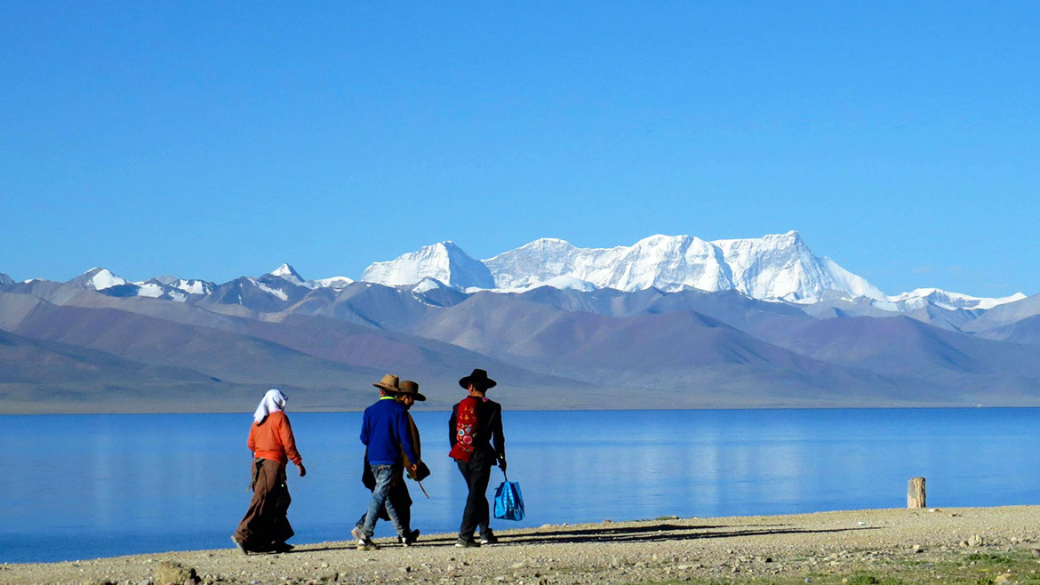 Stunning Views of Namtso