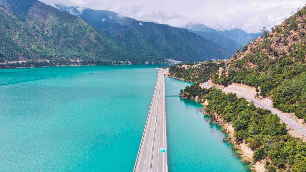 Nyingchi-Lhasa Highway
