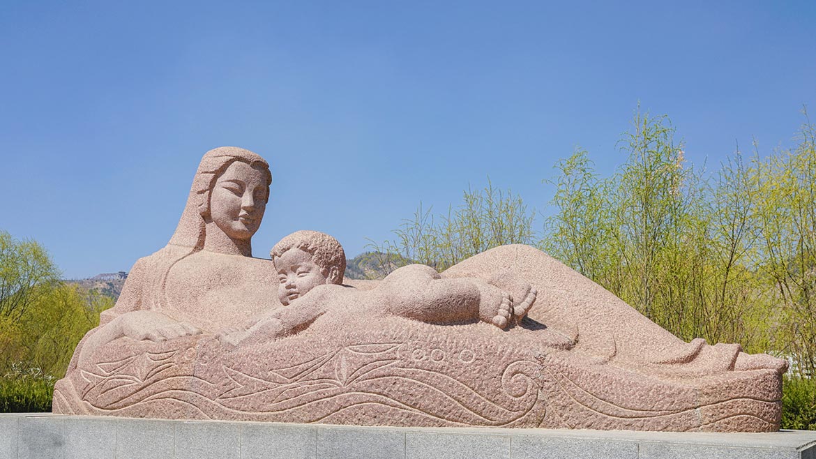 Statue of Mother Yellow River