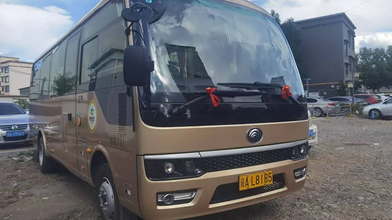 19-Seater Toyota Coaster Appreance