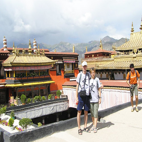Vibrant Culture and Rich History of Lhasa