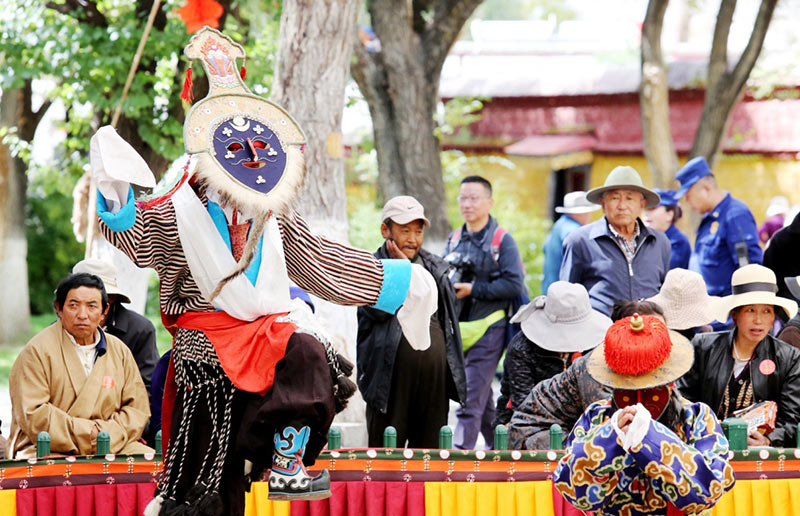 Tibetan Opera Performance